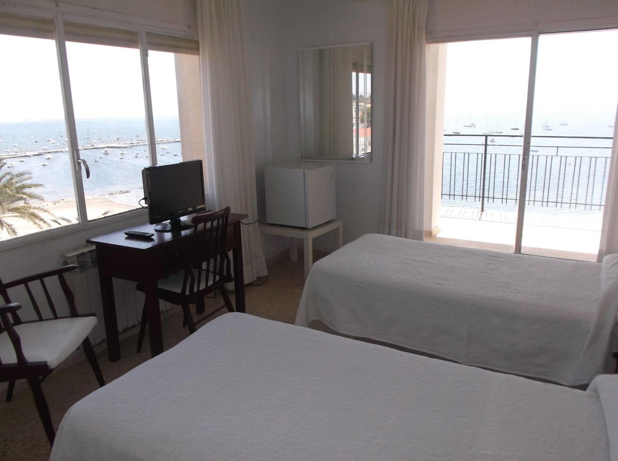 Hotel Lido Santiago De La Ribera Buitenkant foto