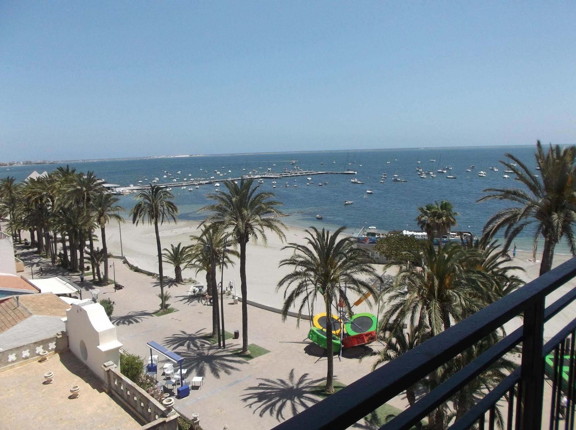 Hotel Lido Santiago De La Ribera Buitenkant foto